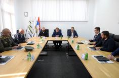 Ministar Gašić obišao fabrike Odbrambene industrije u Kragujevcu