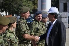 ​Minister Gašić inspects construction site of new Ministry of Defence and General Staff building