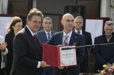 Министар Гашић отворио нови погон у крушевачком „Трајалу”