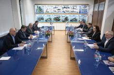 Minister Gašić visits PPT Namenska defence company in Trstenik 