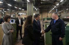 Minister Gašić visits PPT Namenska defence company in Trstenik 