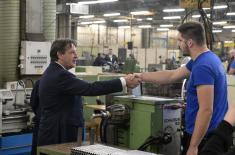 Minister Gašić visits PPT Namenska defence company in Trstenik 