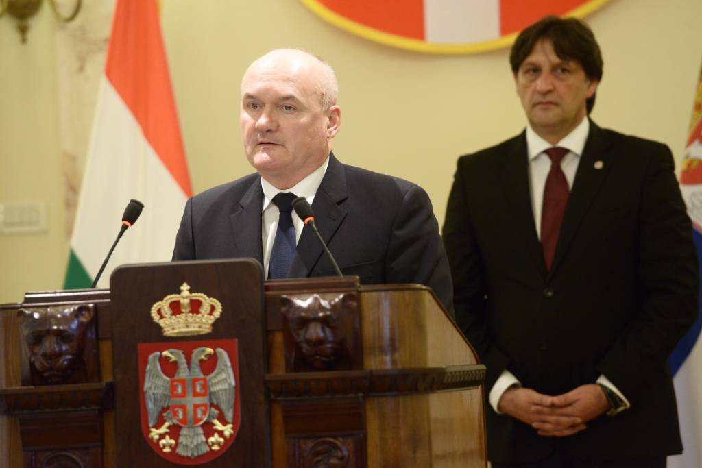 Сусрет министара одбране Србије и Мађарске