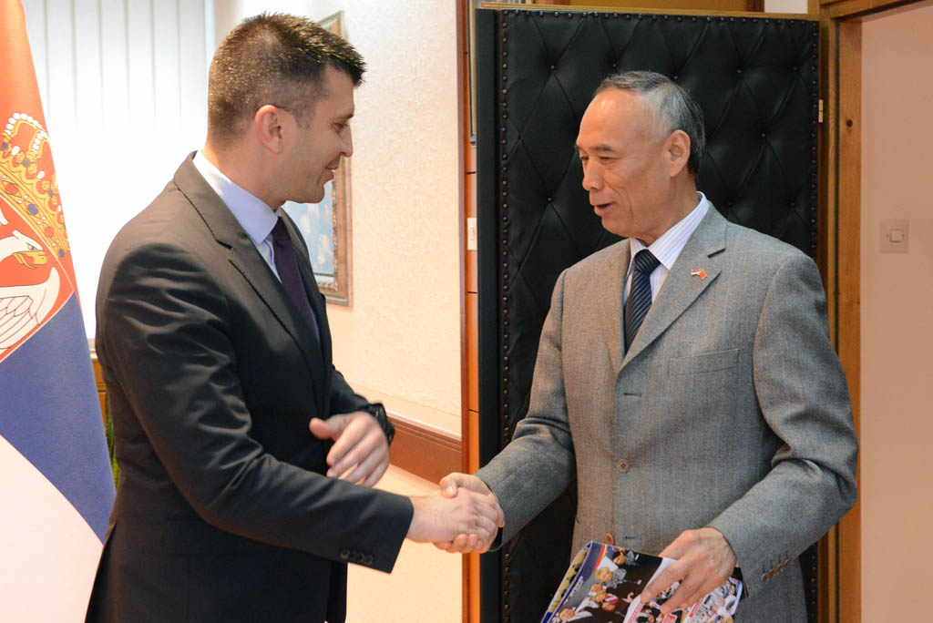 Ministar odbrane razgovarao sa ambasadorom Kine