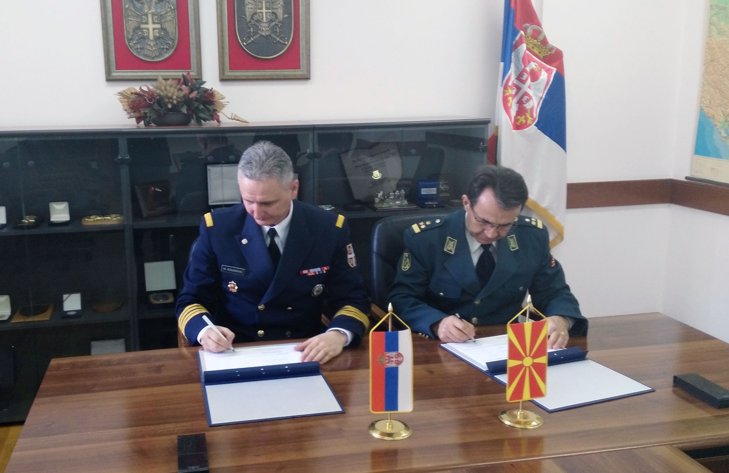 Unapređenje regionalne saradnje u oblasti odbrane sa Makedonijom